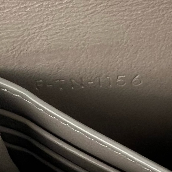 CÉLINE Calfskin Large Multifunction Flap Wallet - Picture 6 of 8